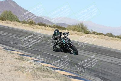 media/Dec-01-2025-Moto Forza (Mon) [[2daa91e15f]]/2-Intermediate Group/Session 4 (Turn 10 Inside)/